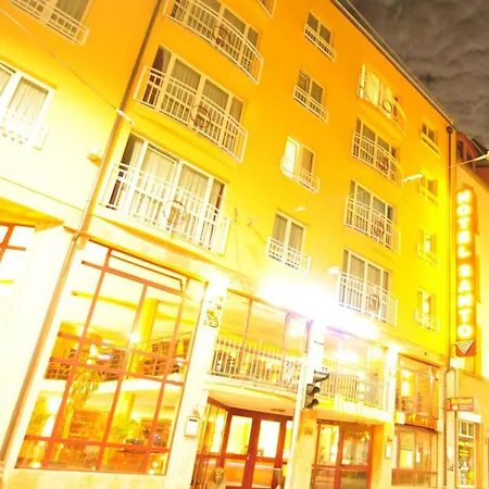 Hotel Santo