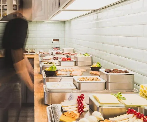 Santo فندق كارلسروه